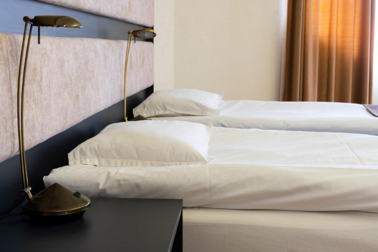 Hotel Slaviani Dimitrowgrad Zewnętrze zdjęcie
